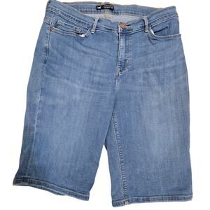 Lee Women's Modern Series Bermuda Midrise Fit Stretch 5 Pocket flat Front Sz 12